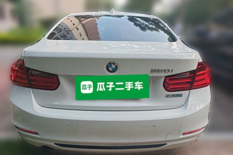 Used BMW 3 Series 2015 320i Sport Design Package Rear