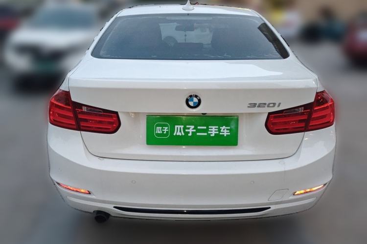 Used BMW 3 Series 2015 320i Luxury Edition Sports Design Package Rear