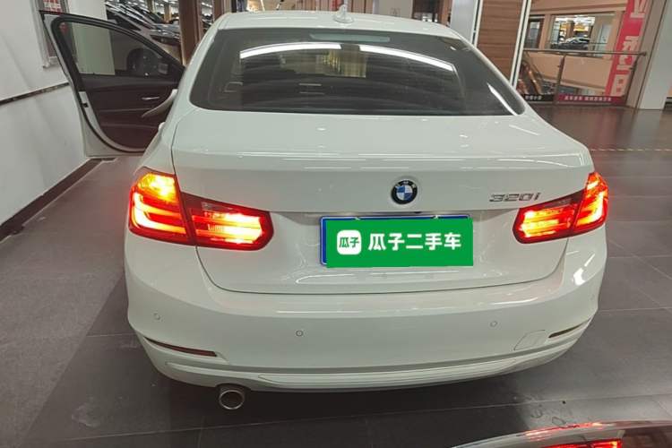 Used BMW 3 Series 2015 320i Luxury Line Stylish Edition Rear