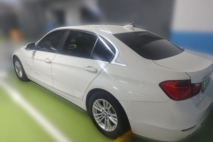 Used BMW 3 Series 2015 320Li Fashion Model Rear Left 45 Deg
