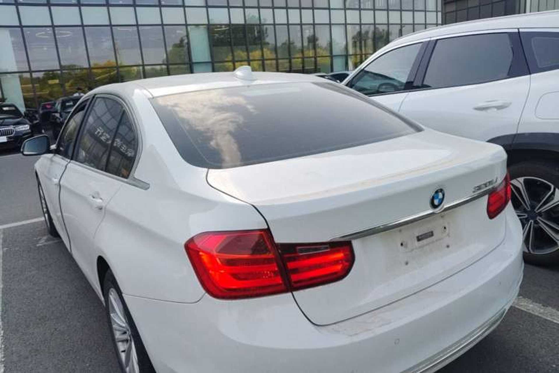 Used BMW 3 Series 2015 320Li Fashion Model Rear Left 45 Deg