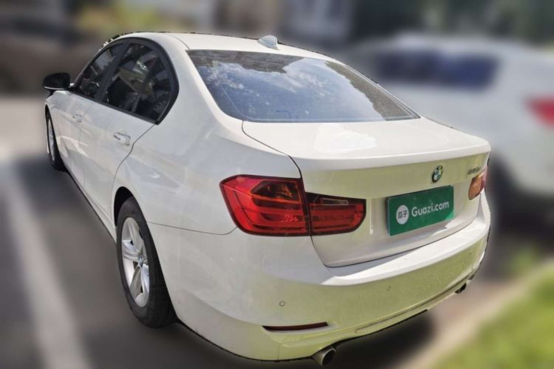 Used BMW 3 Series 2015 320i Fashion Model Rear Left 45 Deg
