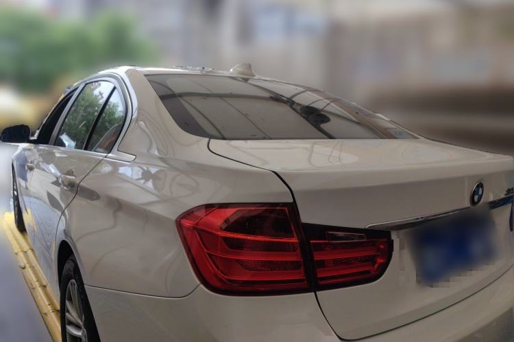 Used BMW 3 Series 2015 320Li Fashion Model Rear Left 45 Deg