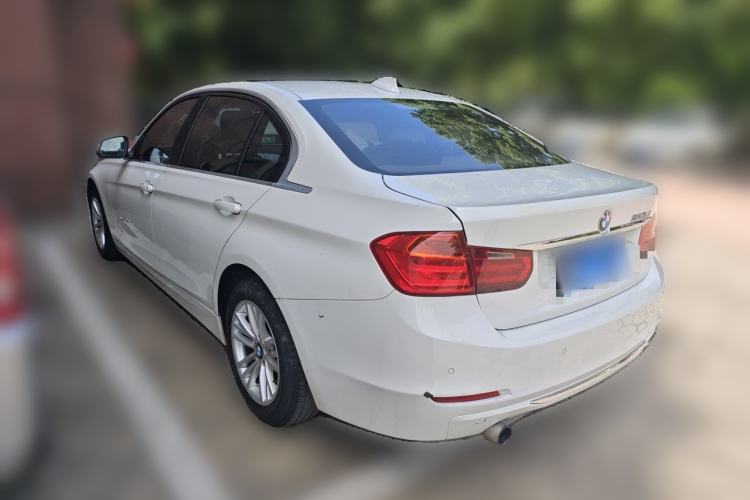 Used BMW 3 Series 2015 316Li Fashion Model Rear Left 45 Deg