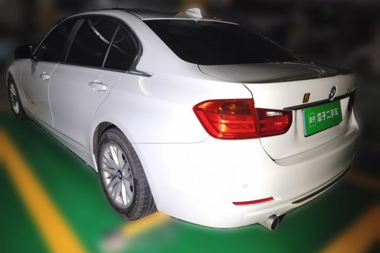 Used BMW 3 Series 2015 320Li Luxury Edition Fashion Model Rear Left 45 Deg