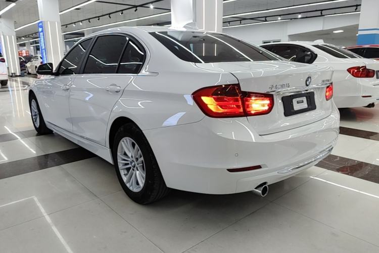 Used BMW 3 Series 2015 320Li Luxury Edition Fashion Model Rear Left 45 Deg