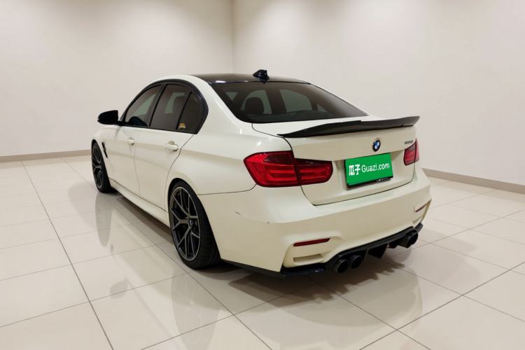 Used BMW 3 Series 2015 320i Luxury Line Stylish Edition Rear Left 45 Deg