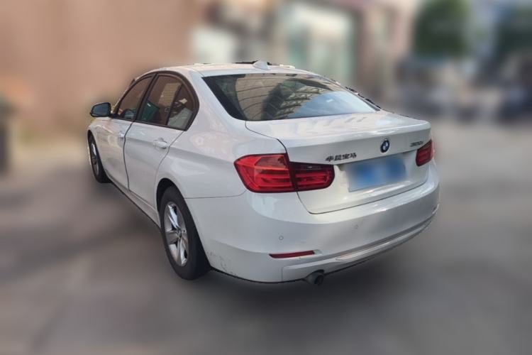 Used BMW 3 Series 2015 320i Luxury Line Stylish Edition Rear Left 45 Deg