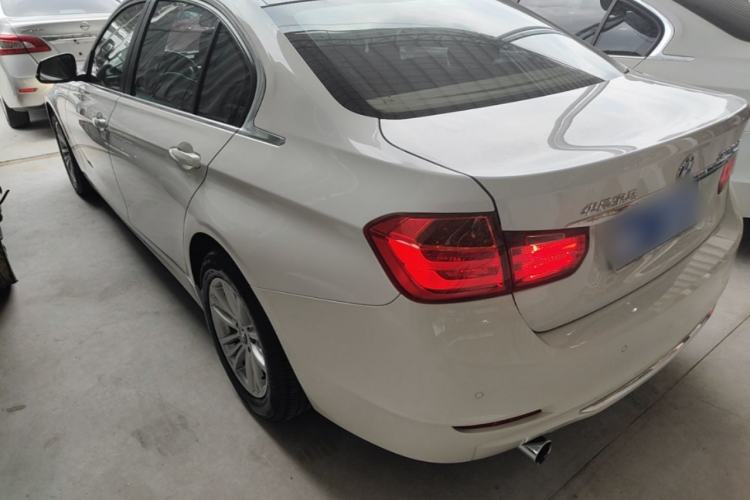 Used BMW 3 Series 2015 320Li Luxury Edition Fashion Model Rear Left 45 Deg