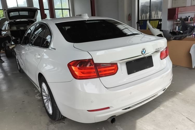 Used BMW 3 Series 2015 320Li Luxury Design Package Premium Edition Rear Left 45 Deg