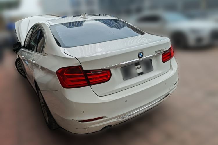 Used BMW 3 Series 2015 320Li Luxury Design Package Premium Edition Rear Left 45 Deg