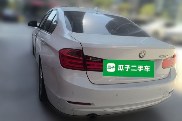 Used BMW 3 Series 2015 320i Active Edition Rear Left 45 Deg