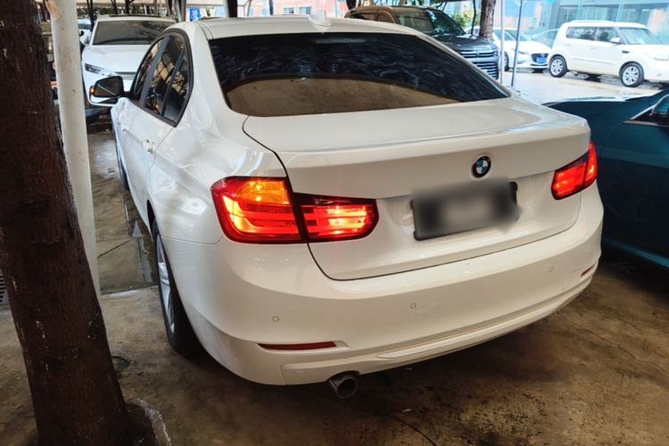 Used BMW 3 Series 2015 320i Fashion Model Rear Left 45 Deg