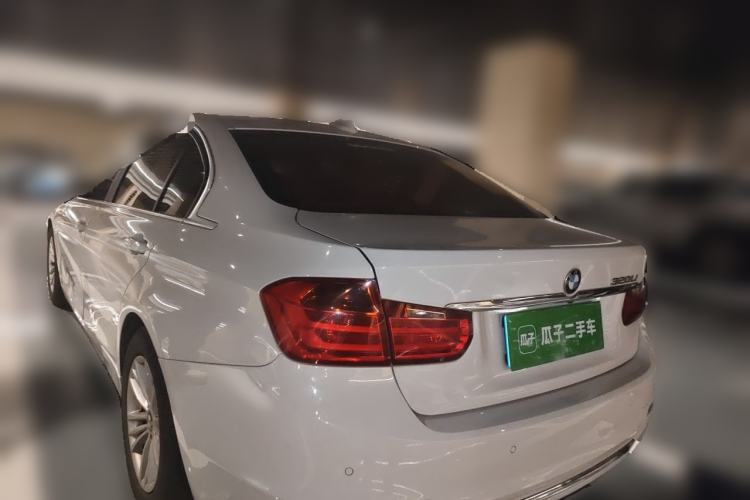 Used BMW 3 Series 2015 320Li Luxury Edition Fashion Model Rear Left 45 Deg
