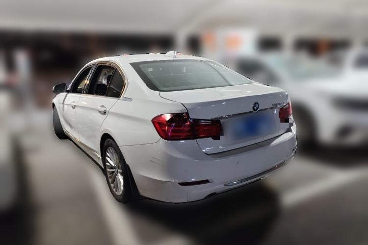 Used BMW 3 Series 2015 320Li Luxury Design Package Rear Left 45 Deg