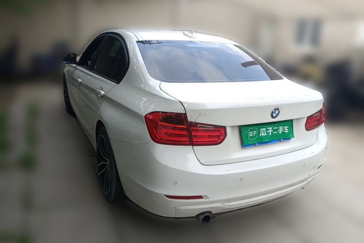 Used BMW 3 Series 2015 320i Fashion Model Rear Left 45 Deg
