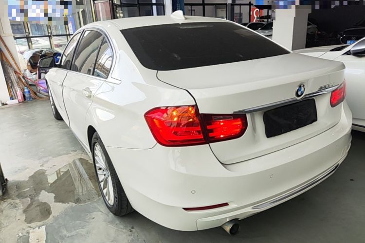 Used BMW 3 Series 2015 320Li Luxury Design Package Premium Edition Rear Left 45 Deg