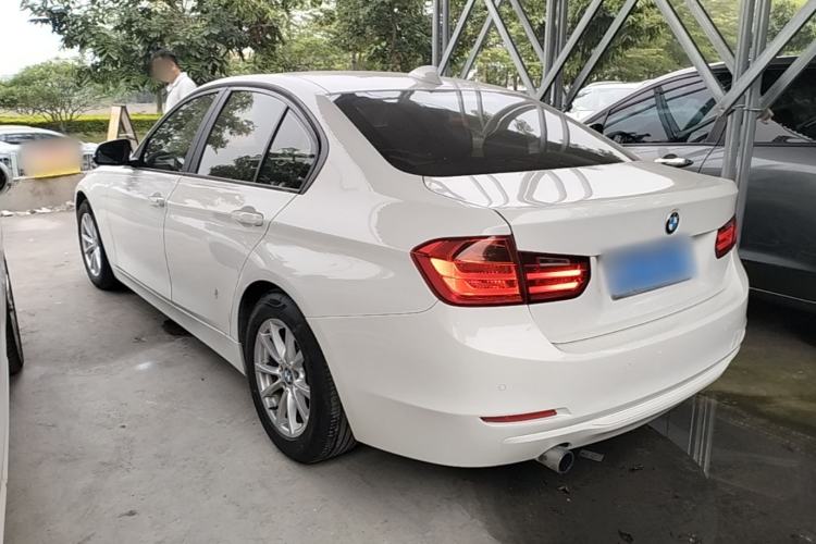 Used BMW 3 Series 2015 316i Active Edition Rear Left 45 Deg