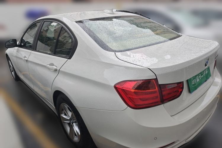 Used BMW 3 Series 2015 320i Fashion Model Rear Left 45 Deg