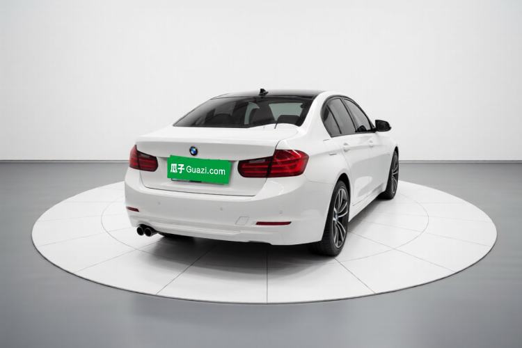 Used BMW 3 Series 2015 320i Luxury Edition Sports Design Package Rear