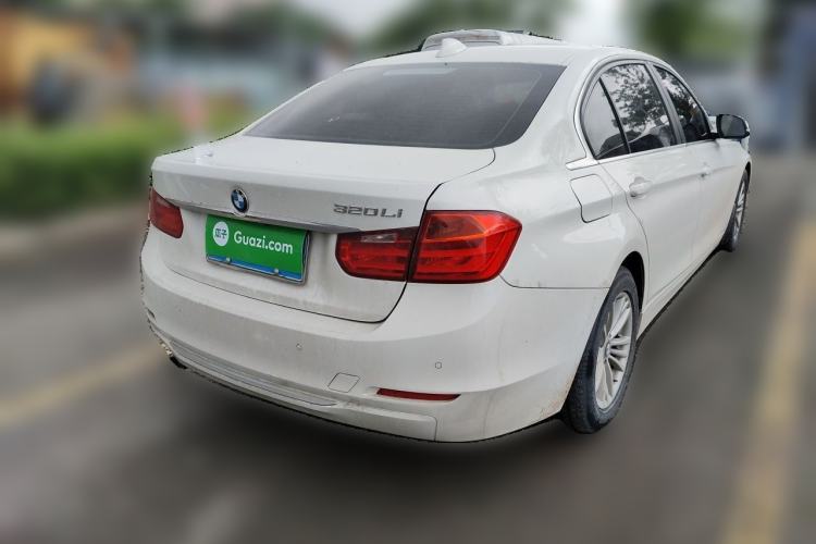 Used BMW 3 Series 2015 320Li Luxury Edition Fashion Model Rear Right 45 Deg