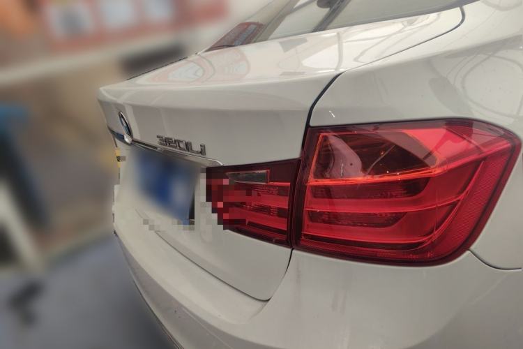 Used BMW 3 Series 2015 320Li Fashion Model Rear Right 45 Deg