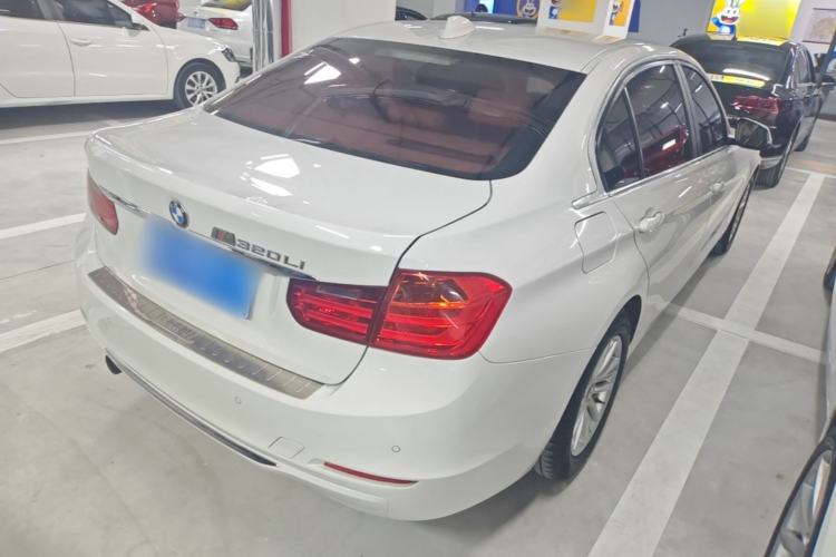 Used BMW 3 Series 2015 320Li Luxury Edition Fashion Model Rear Right 45 Deg