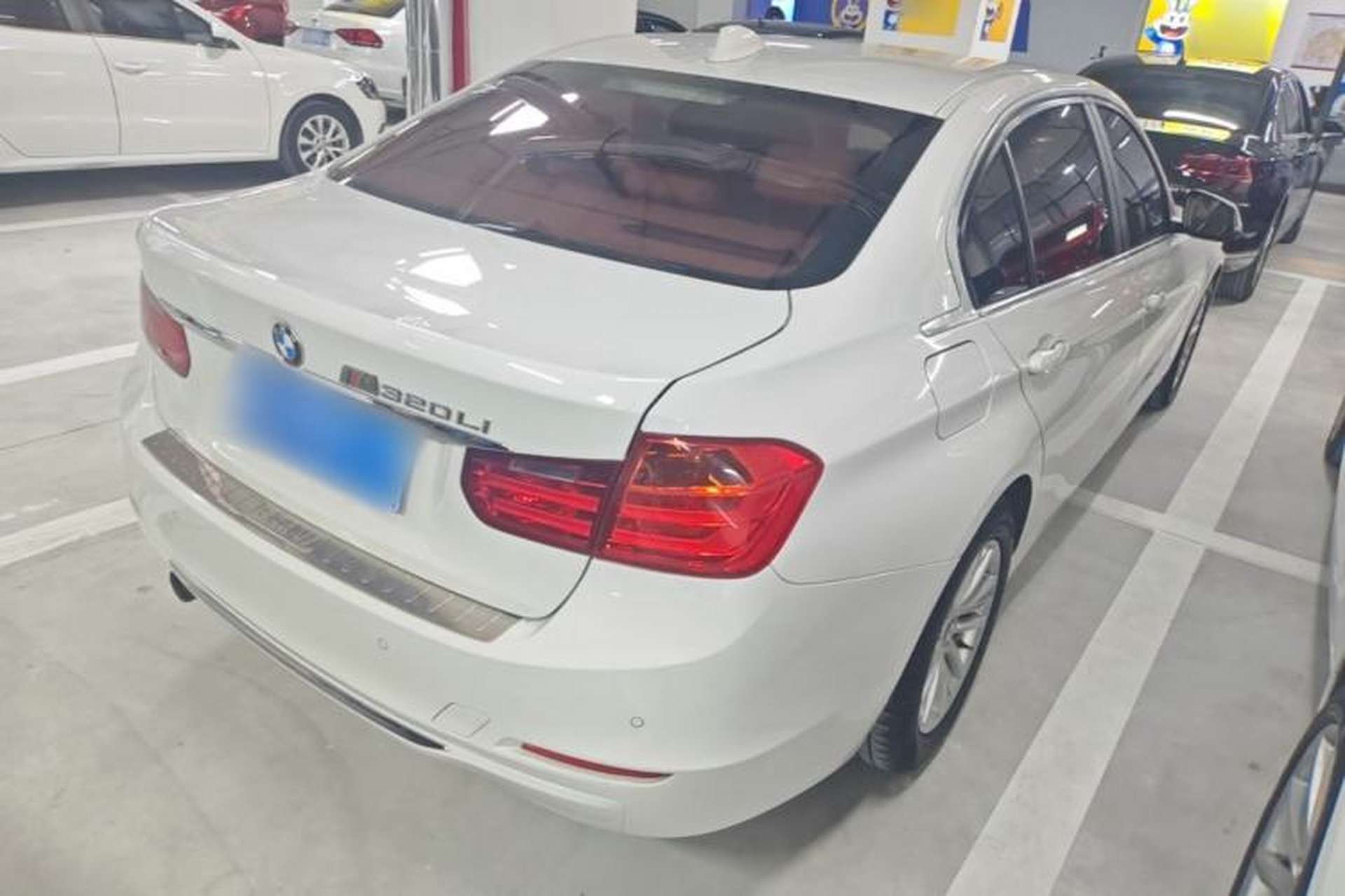 Used BMW 3 Series 2015 320Li Luxury Edition Fashion Model Rear Right 45 Deg