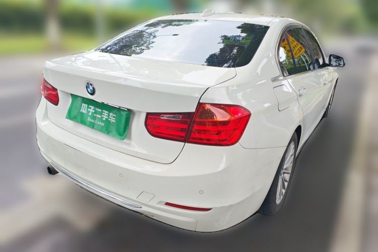 Used BMW 3 Series 2015 320Li Luxury Design Package Rear Right 45 Deg