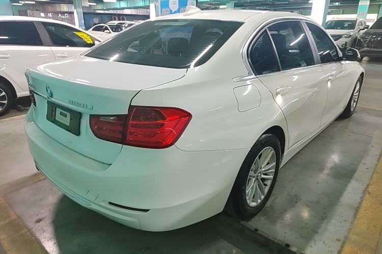 Used BMW 3 Series 2015 320Li Fashion Model Rear Right 45 Deg