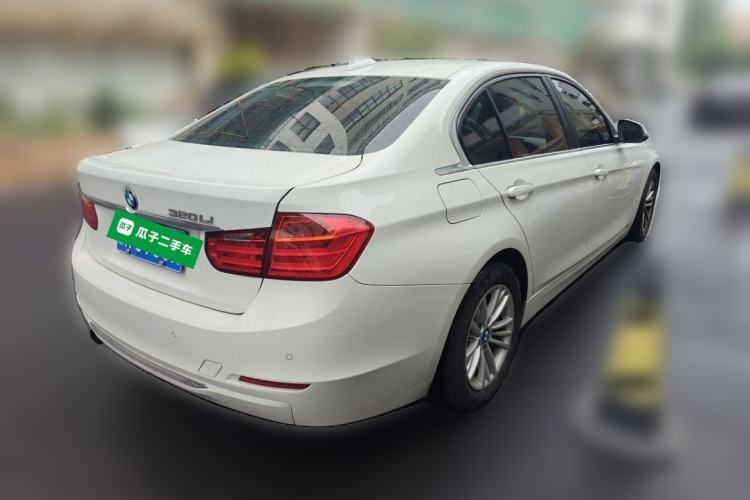 Used BMW 3 Series 2015 320Li Luxury Edition Fashion Model Rear Right 45 Deg