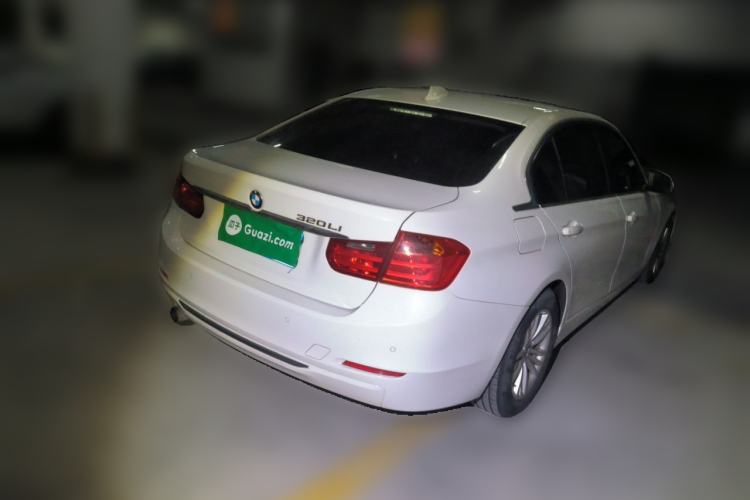 Used BMW 3 Series 2015 320Li Luxury Edition Fashion Model Rear Right 45 Deg
