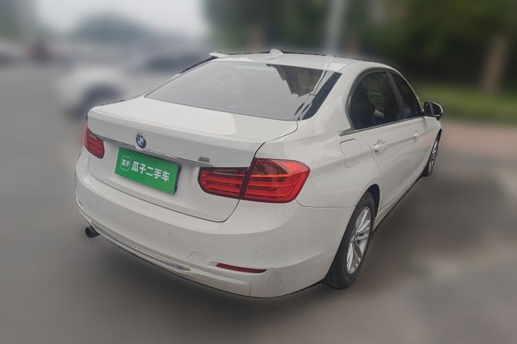 Used BMW 3 Series 2015 320Li Fashion Model Rear Right 45 Deg
