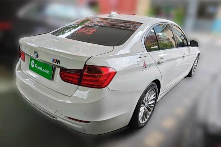 Used BMW 3 Series 2015 320Li Luxury Design Package Rear Right 45 Deg