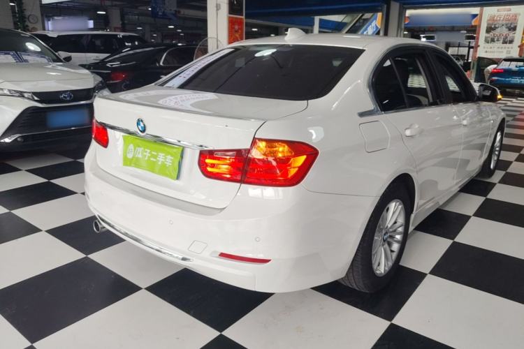 Used BMW 3 Series 2015 320Li Luxury Edition Fashion Model Rear Right 45 Deg