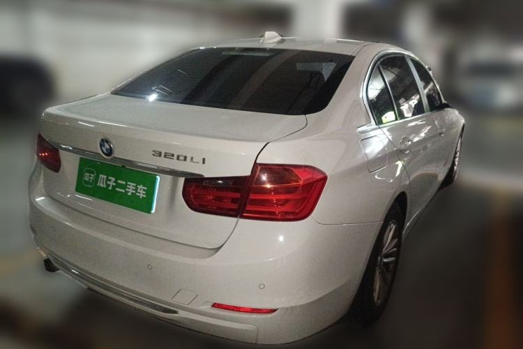 Used BMW 3 Series 2015 320Li Luxury Edition Fashion Model Rear Right 45 Deg