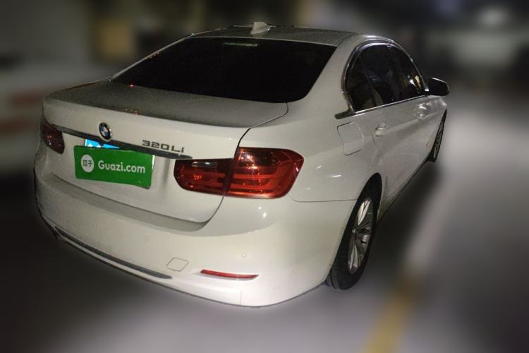Used BMW 3 Series 2015 320Li Luxury Edition Fashion Model Rear Right 45 Deg