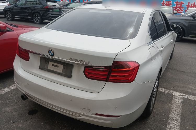 Used BMW 3 Series 2015 320Li Luxury Edition Fashion Model Rear Right 45 Deg