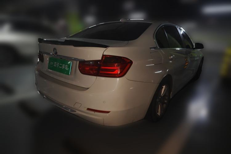 Used BMW 3 Series 2015 320Li Fashion Model Rear Right 45 Deg