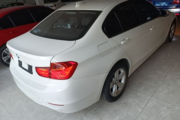 Used BMW 3 Series 2015 320i Active Edition Rear Right 45 Deg