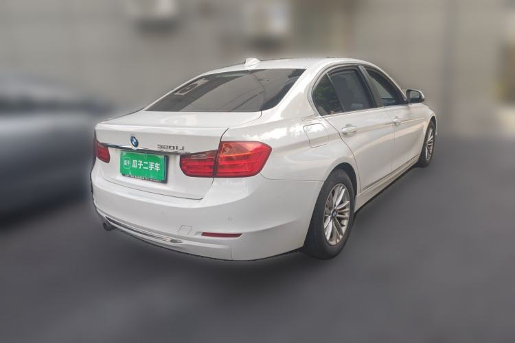 Used BMW 3 Series 2015 320Li Fashion Model Rear Right 45 Deg
