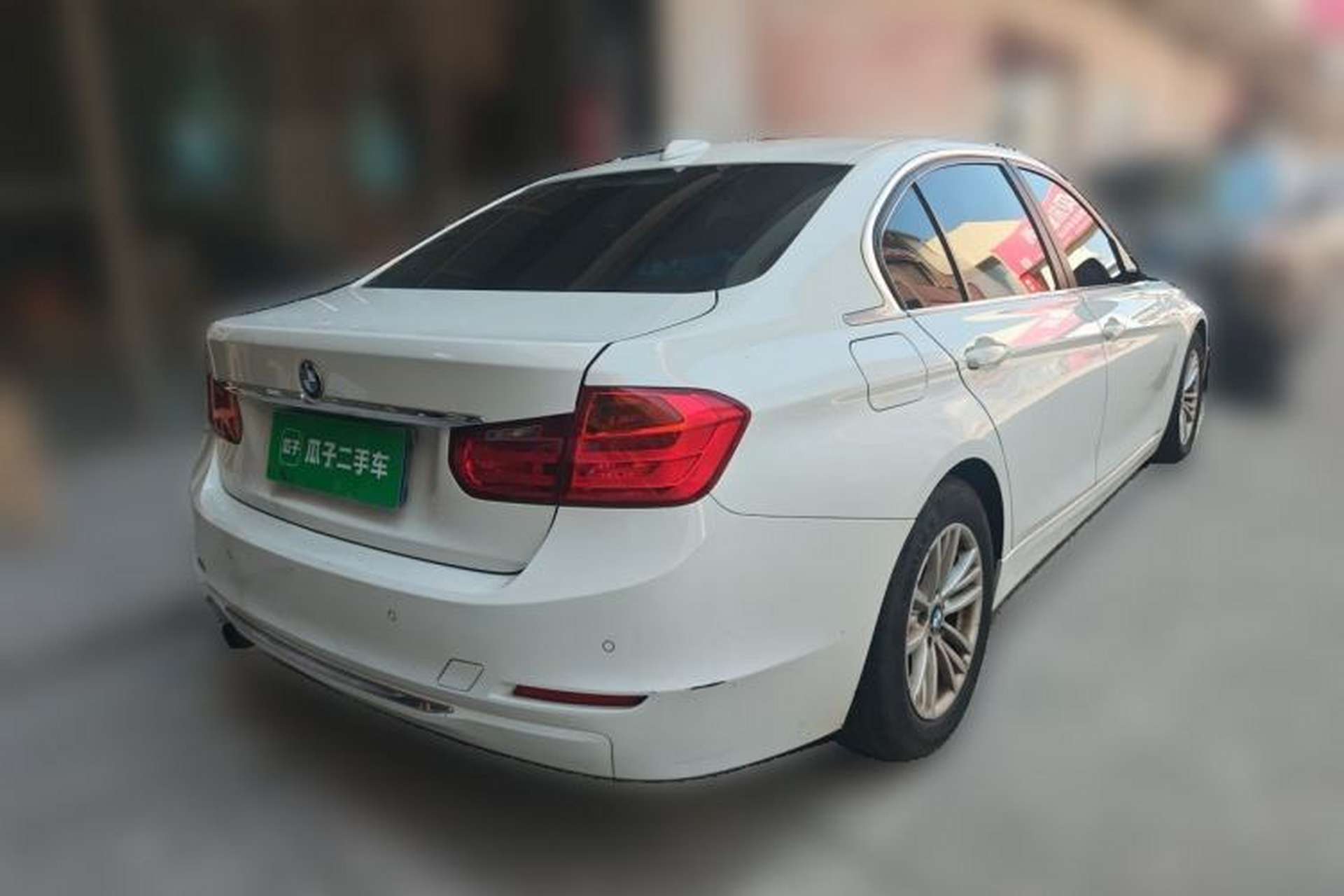 Used BMW 3 Series 2015 320Li Fashion Model Rear Right 45 Deg