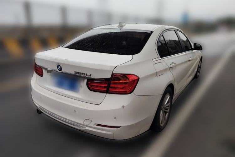 Used BMW 3 Series 2015 320Li Luxury Edition Fashion Model Rear Right 45 Deg
