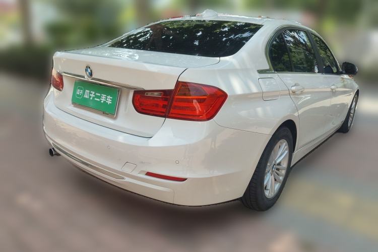 Used BMW 3 Series 2015 320Li Fashion Model Rear Right 45 Deg