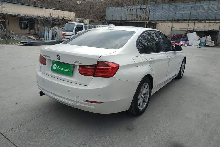 Used BMW 3 Series 2015 316i Active Edition Rear Right 45 Deg