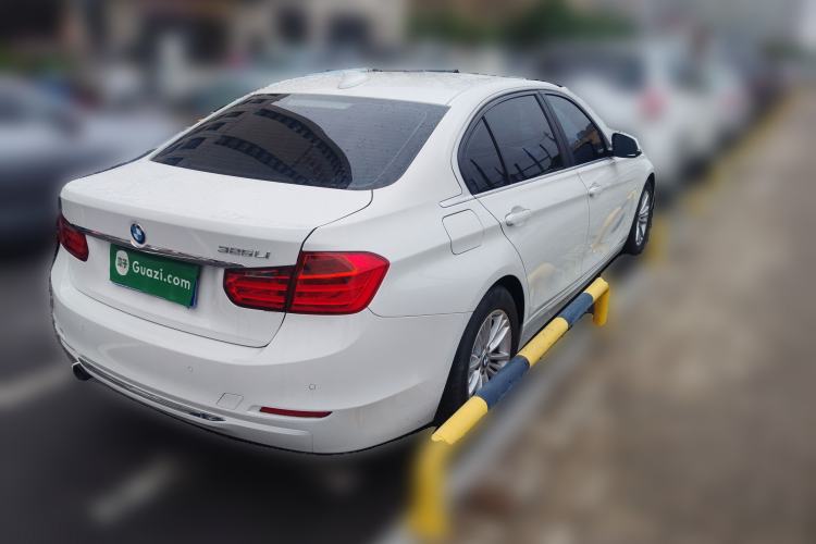 Used BMW 3 Series 2015 320Li Fashion Model Rear Right 45 Deg