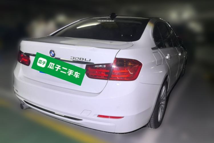 Used BMW 3 Series 2015 320Li Luxury Design Package Rear Right 45 Deg
