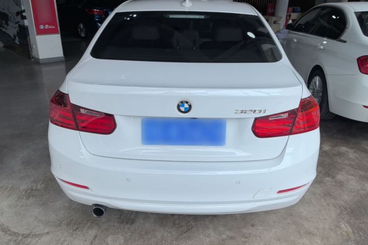 Used BMW 3 Series 2015 320i Fashion Model Rear