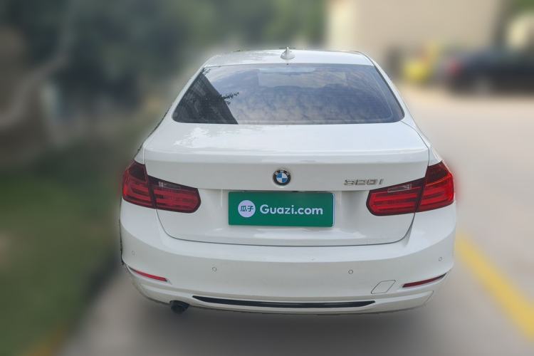 Used BMW 3 Series 2015 320i Sport Design Package Rear