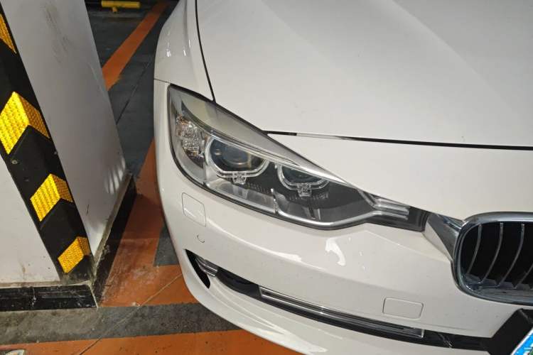 Used BMW 3 Series 2015 320Li Luxury Design Package Premium Edition Right Front Headlight